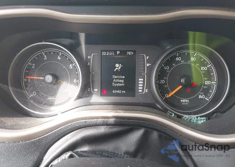 2015 Jeep Cherokee Sport из США, поврежденный, VIN 1C4PJLAB9FW720822